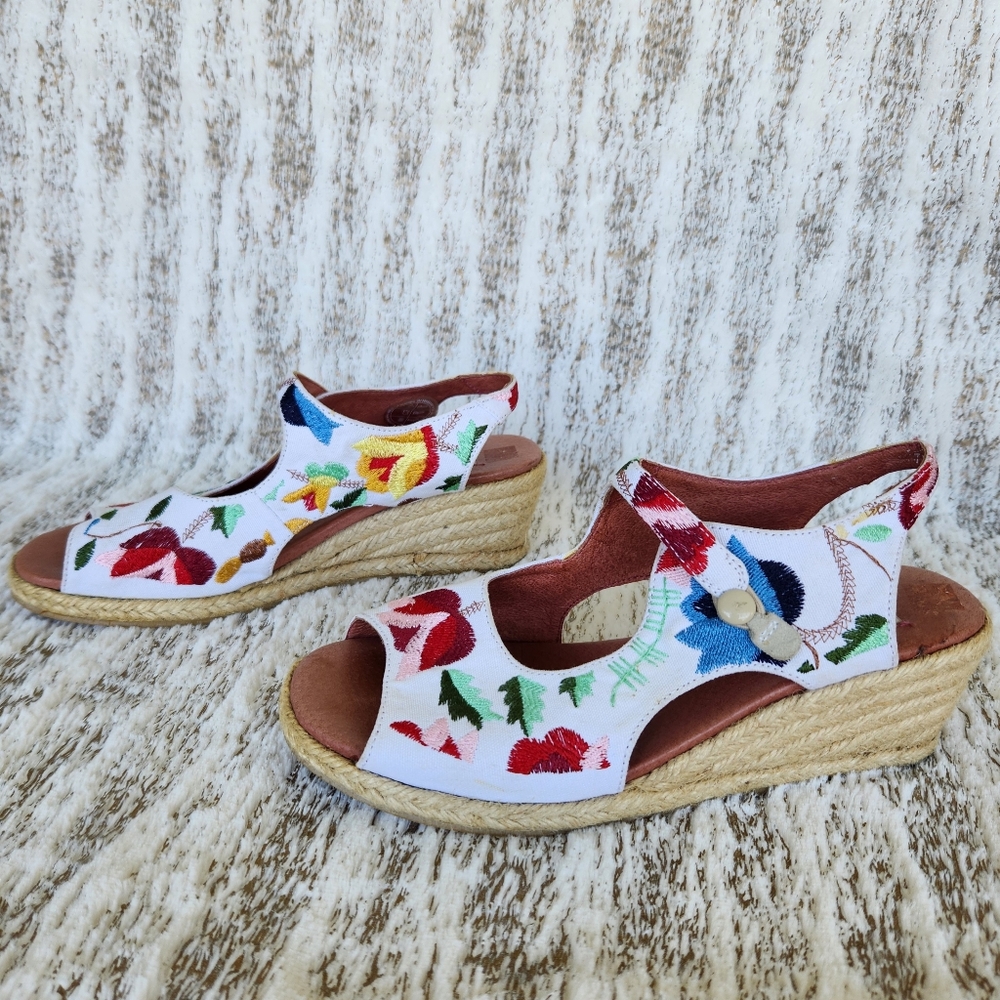 Camper Embroidered Canvas Espadrille Wedge Heel Sandal White Women's Size 6.5 7 - Picture 5 of 13
